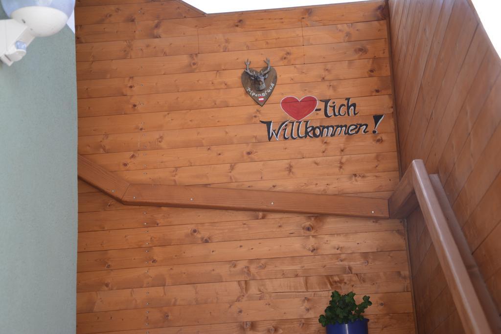 Haus Santorum Sankt Michael im Lungau Luaran gambar